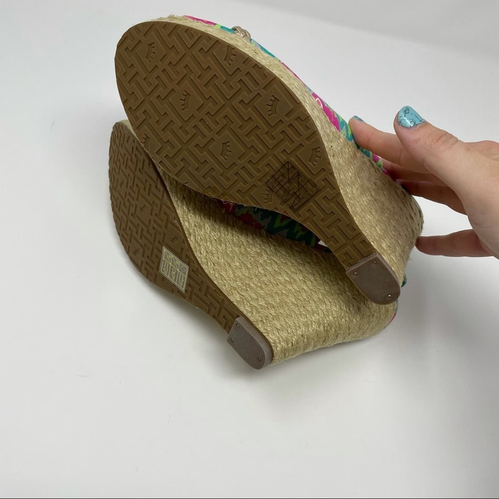 Elaine Turner Harper Batik Print Wedge Sandals 8 - Picture 6 of 8